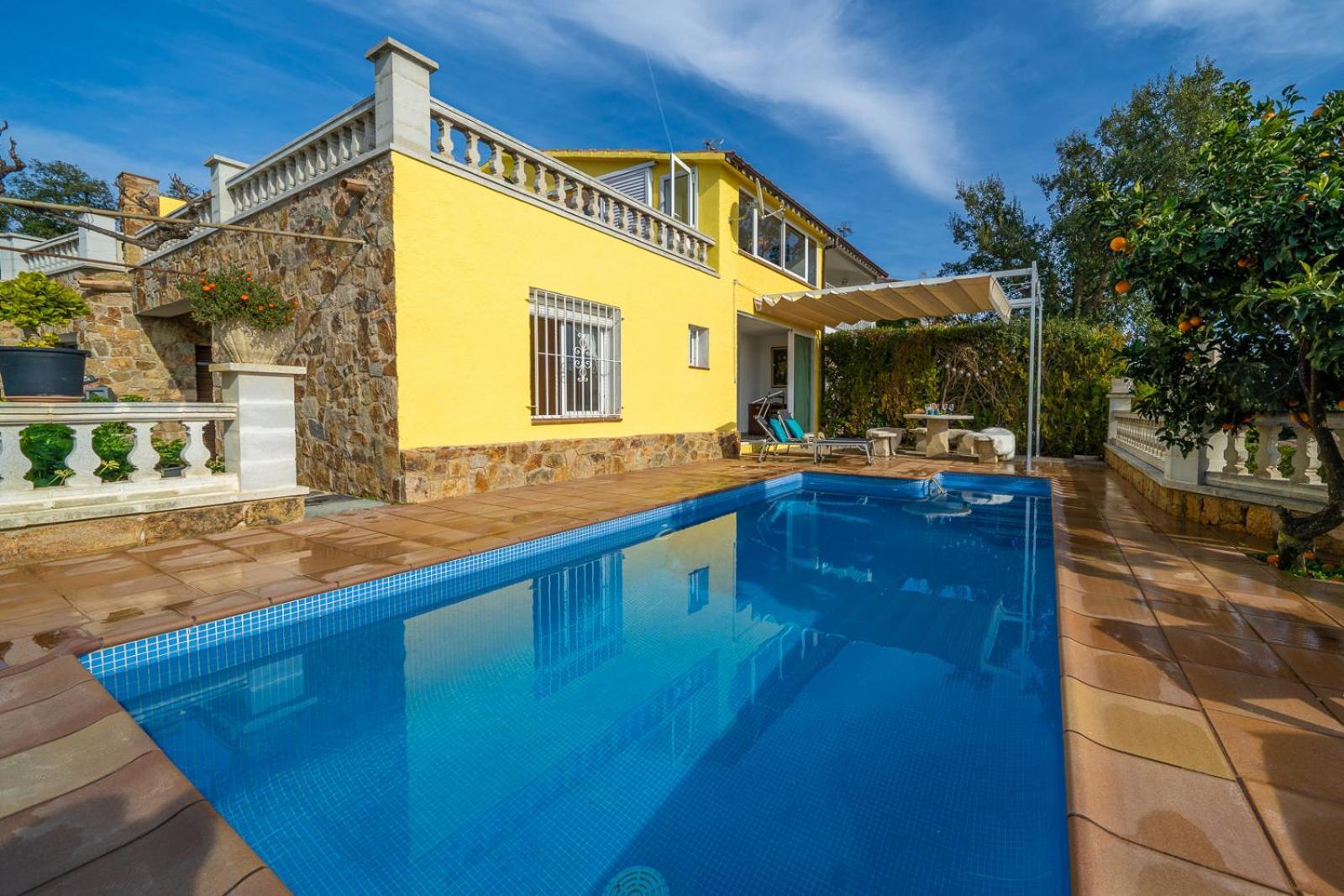 Villa Vista Lux, Piscina Privada Y Zona Exterior Con Vista Mar توسا ذي مار المظهر الخارجي الصورة